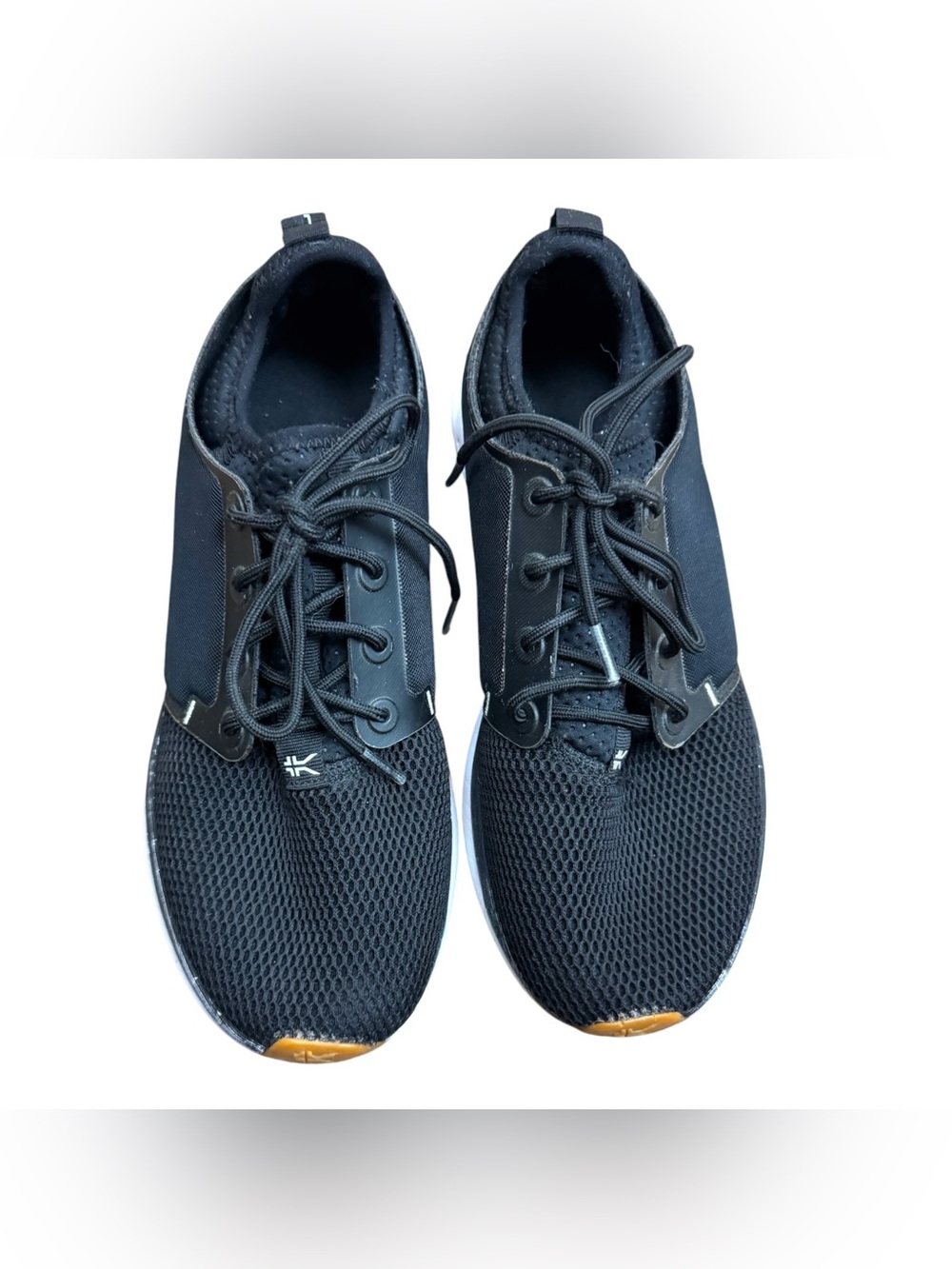 KURU Atom Sneakers in Black Size 9